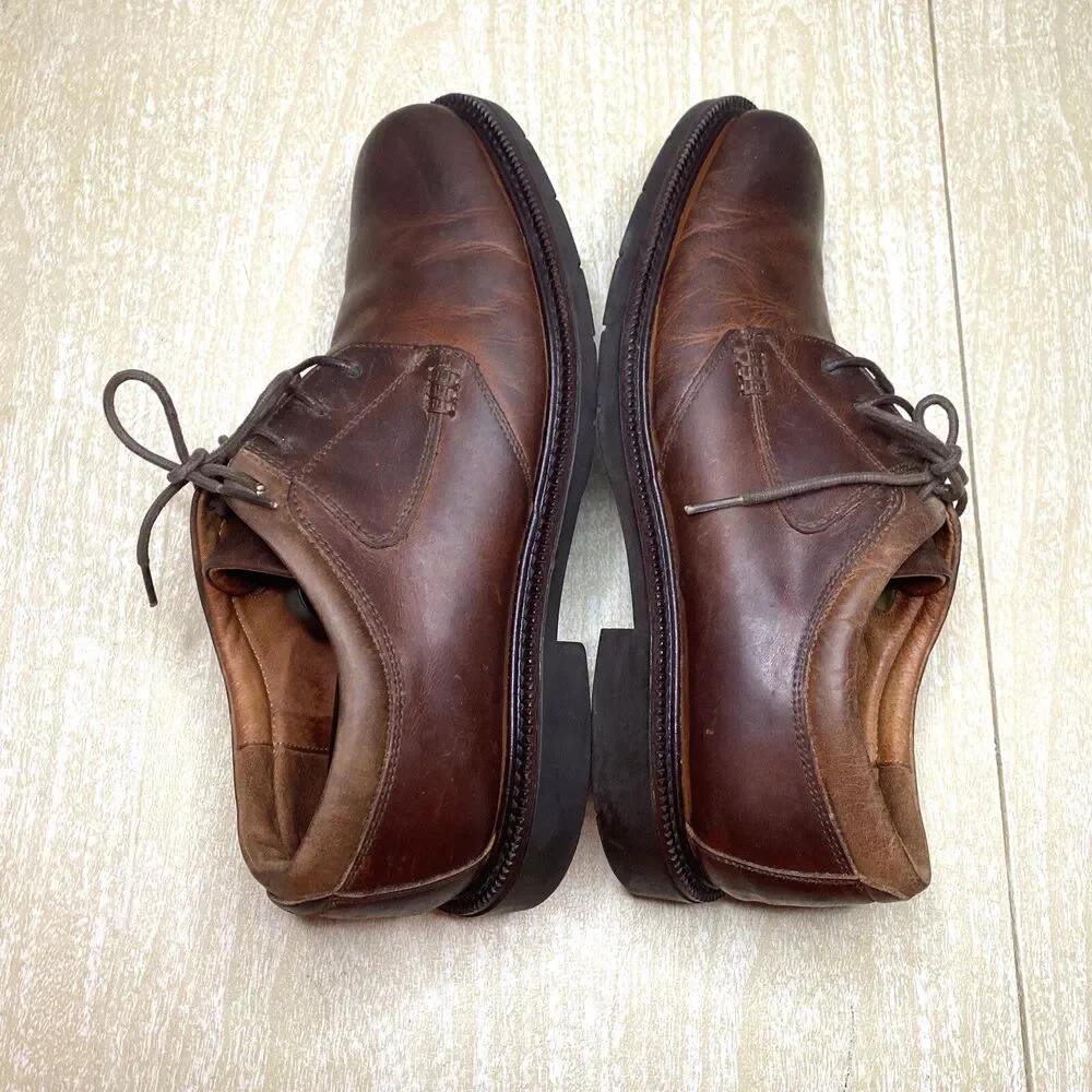 Johnston & Murph Men's Leather Shoes Size 9.5 Brown Lace-Up